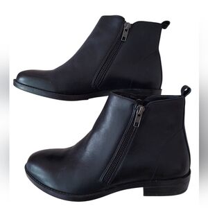 David Tate "Cubana"Ankle Booties with Side Zippers